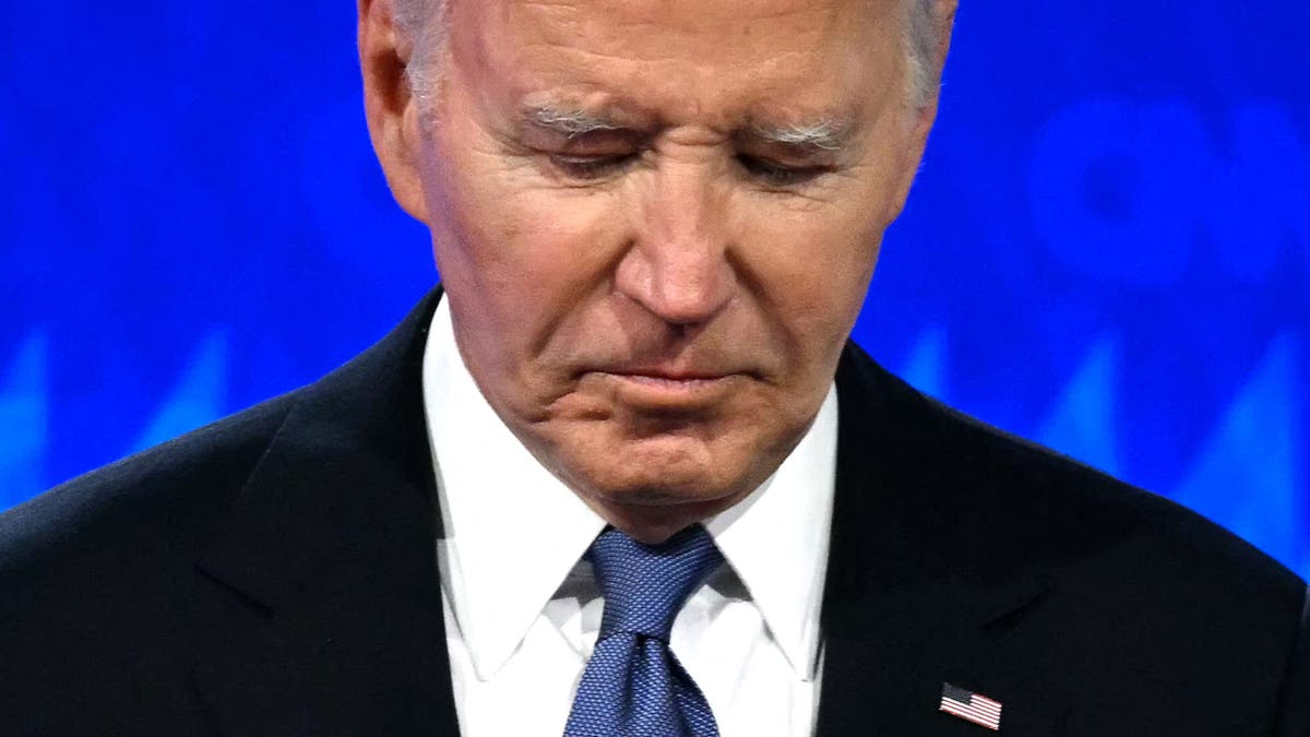 President Joe Biden Mira then participates in the first presidential debate in the 2024 election with the president of the then trainer Donald Trump at the CNN studies in Atlanta on June 27, 2024.