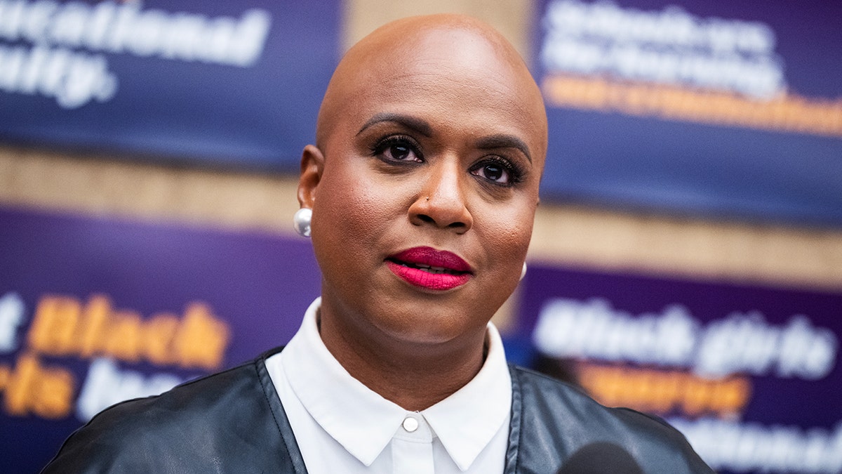 Rece. Ayanna Pressley